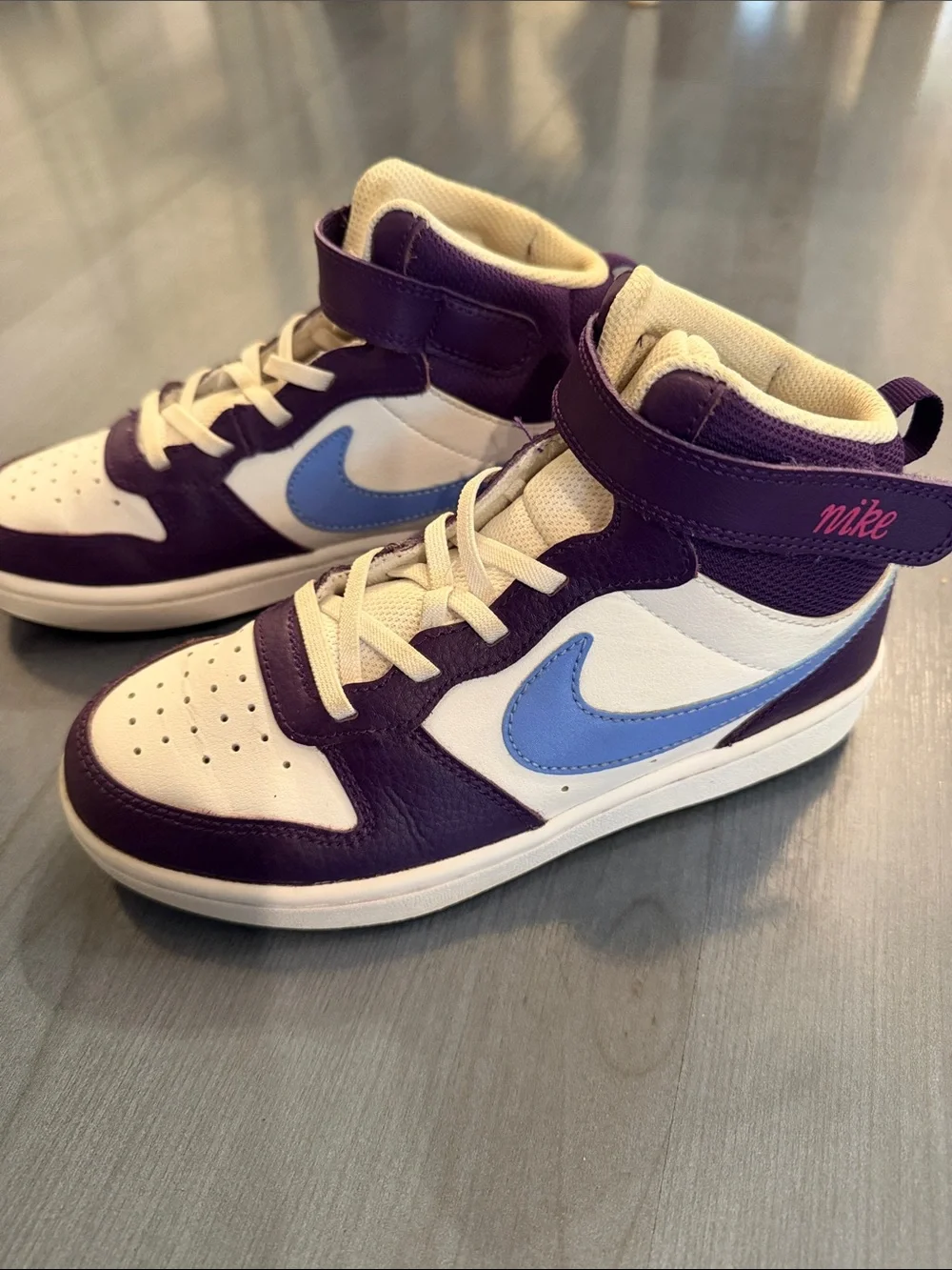 Nike Kids High-Top Sneakers in Purple, White & Light Blue